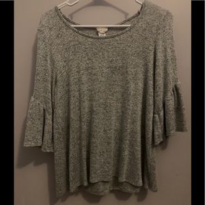 Gray Top Size Medium
